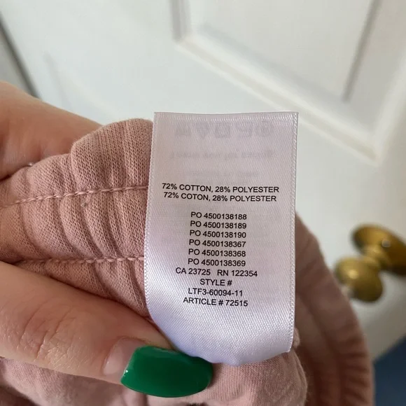 ARITZIA Tna Airy Fleece Perfect Sweatpant - Picture 2 of 10